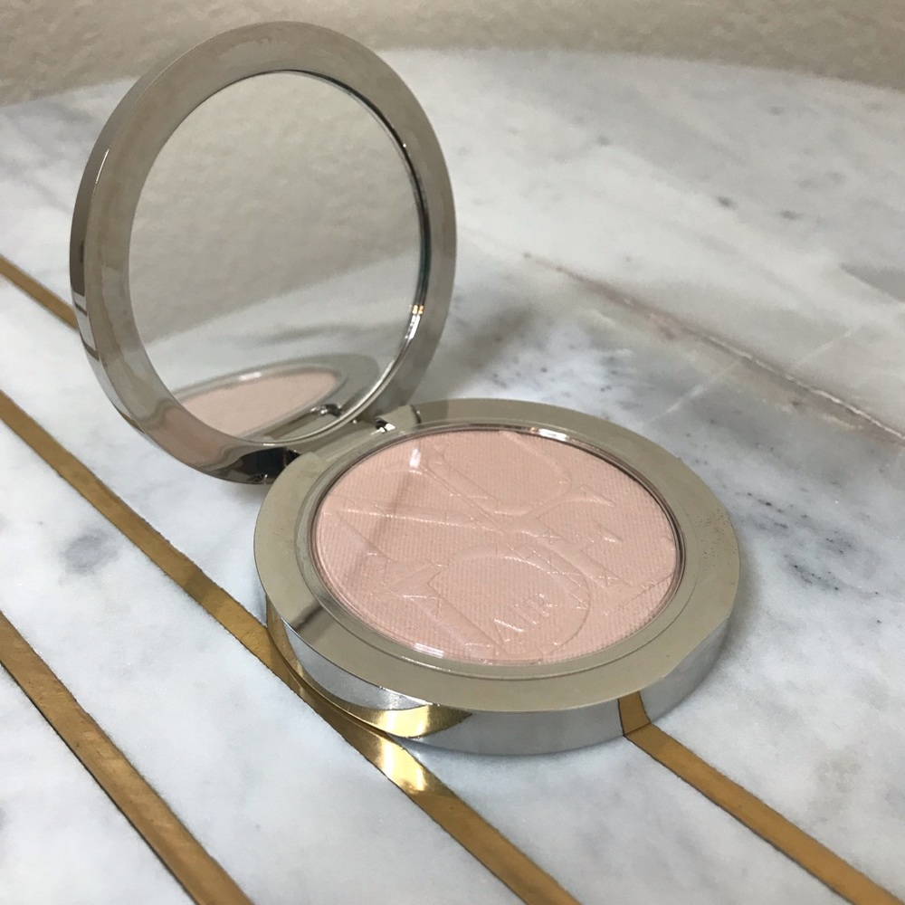 Dior Highlight in 002